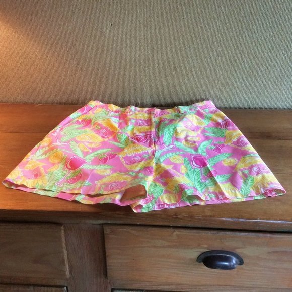 Lilly Pulitzer Shorts Size Small Pattern Juice Bar Button Zipper Closure Pockets - Picture 1 of 4